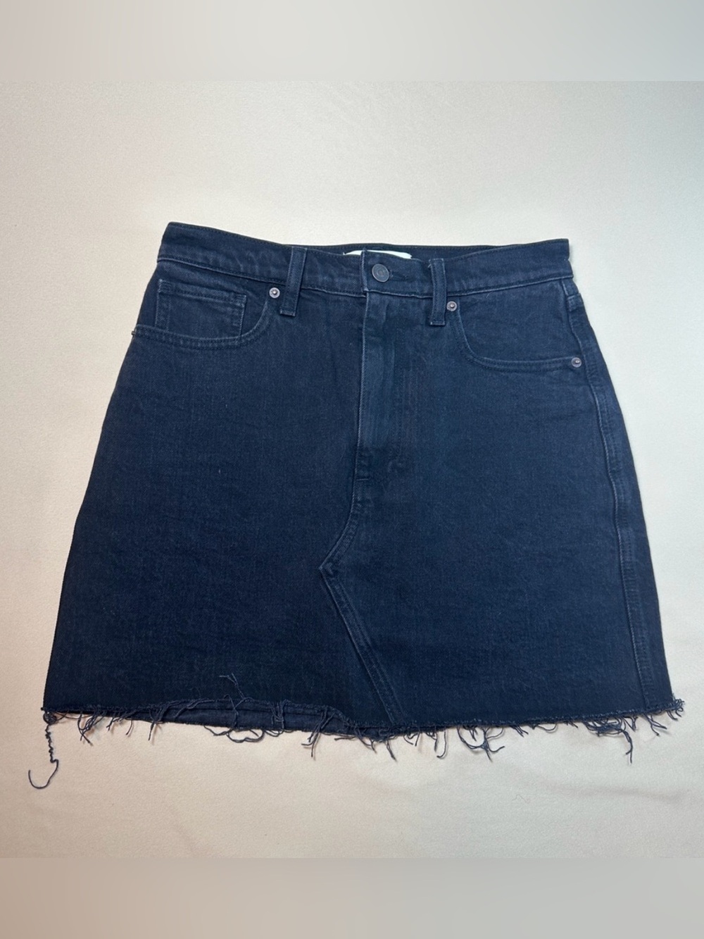Abercrombie & Fitch Size 28 6 Black Denim Skirt Raw Hem Pockets